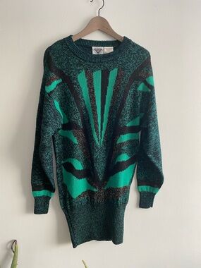 Vintage Green & Black Graphic Knit Sweater Dress